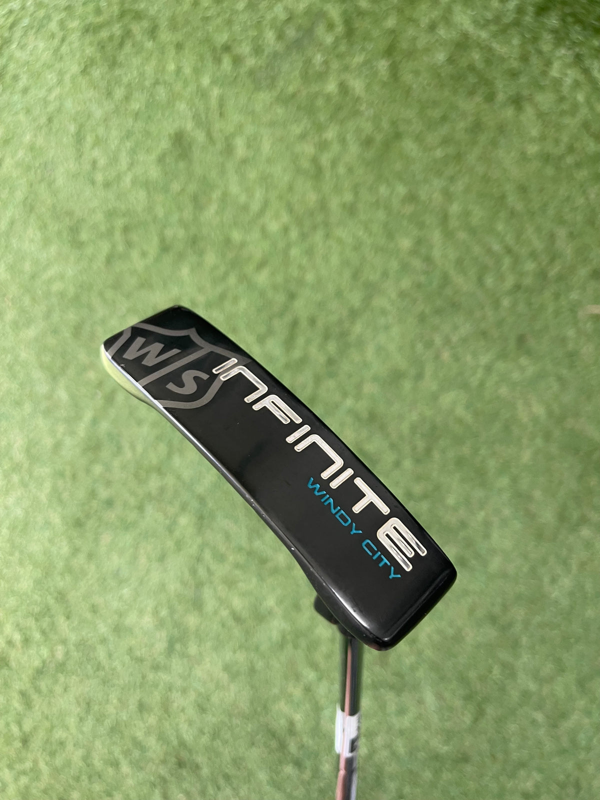 Wilson Infinite Windy City Putter 33,5”