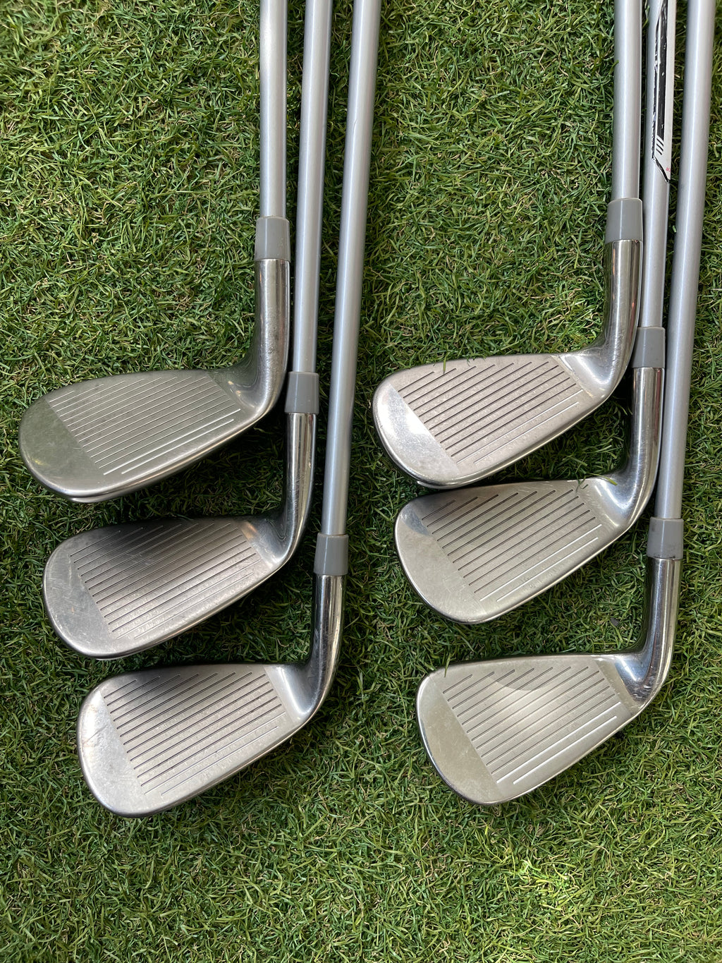 TaylorMade Kalea Ijzerset 6-9, Pw, Sw