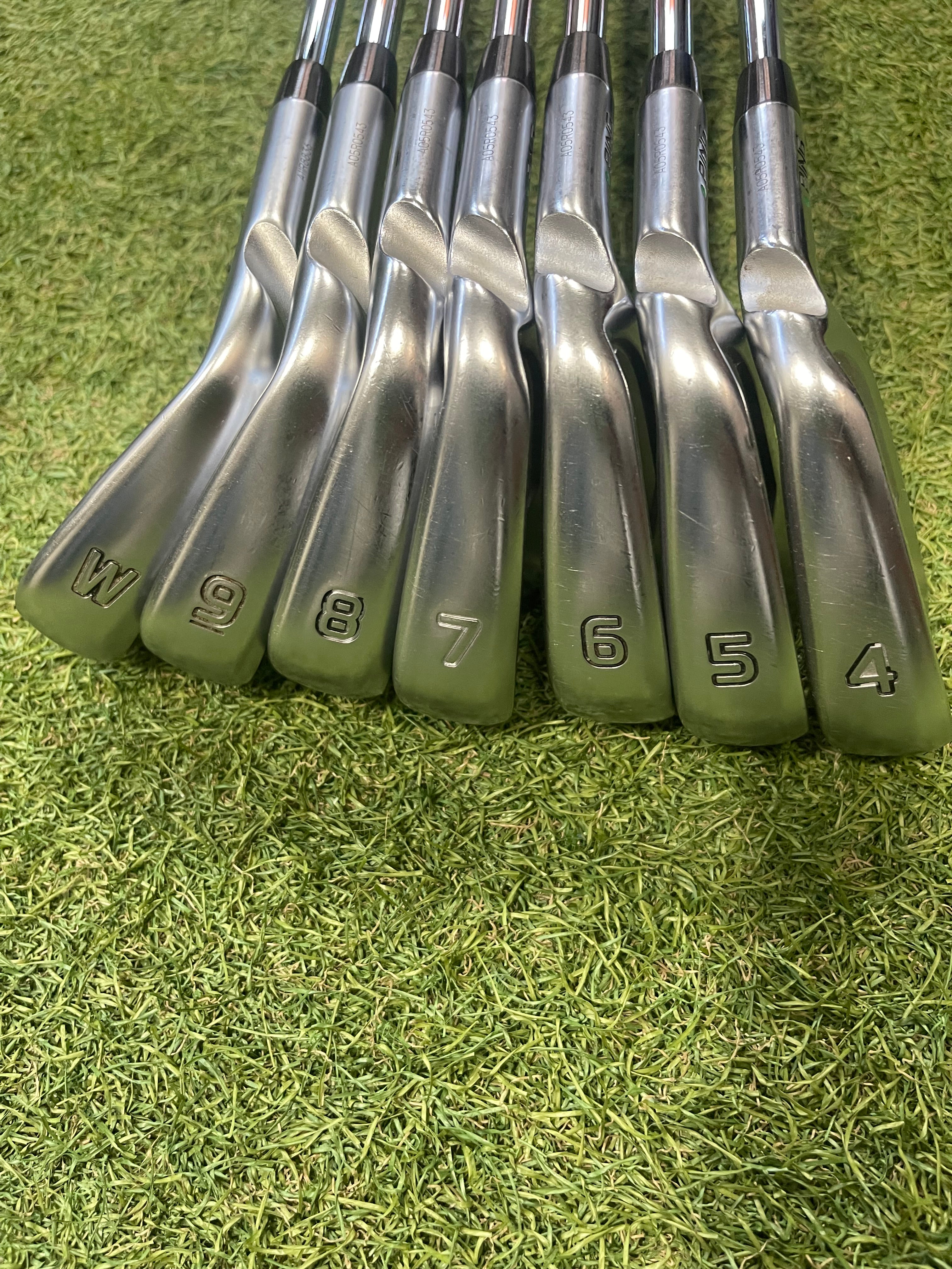PING I525 Ijzerset 4 T/m Pw + 1,25” (Green Dot)