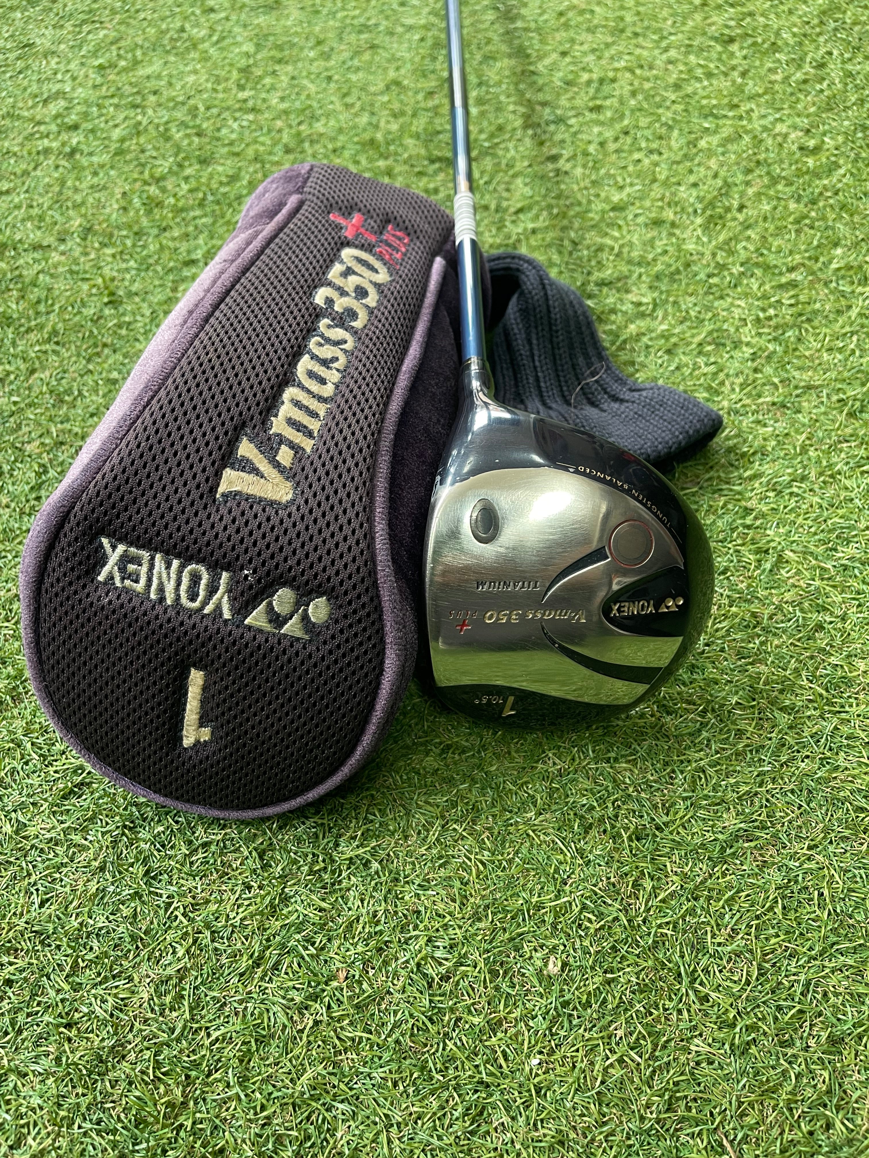Yonex V-mass 350+ Driver