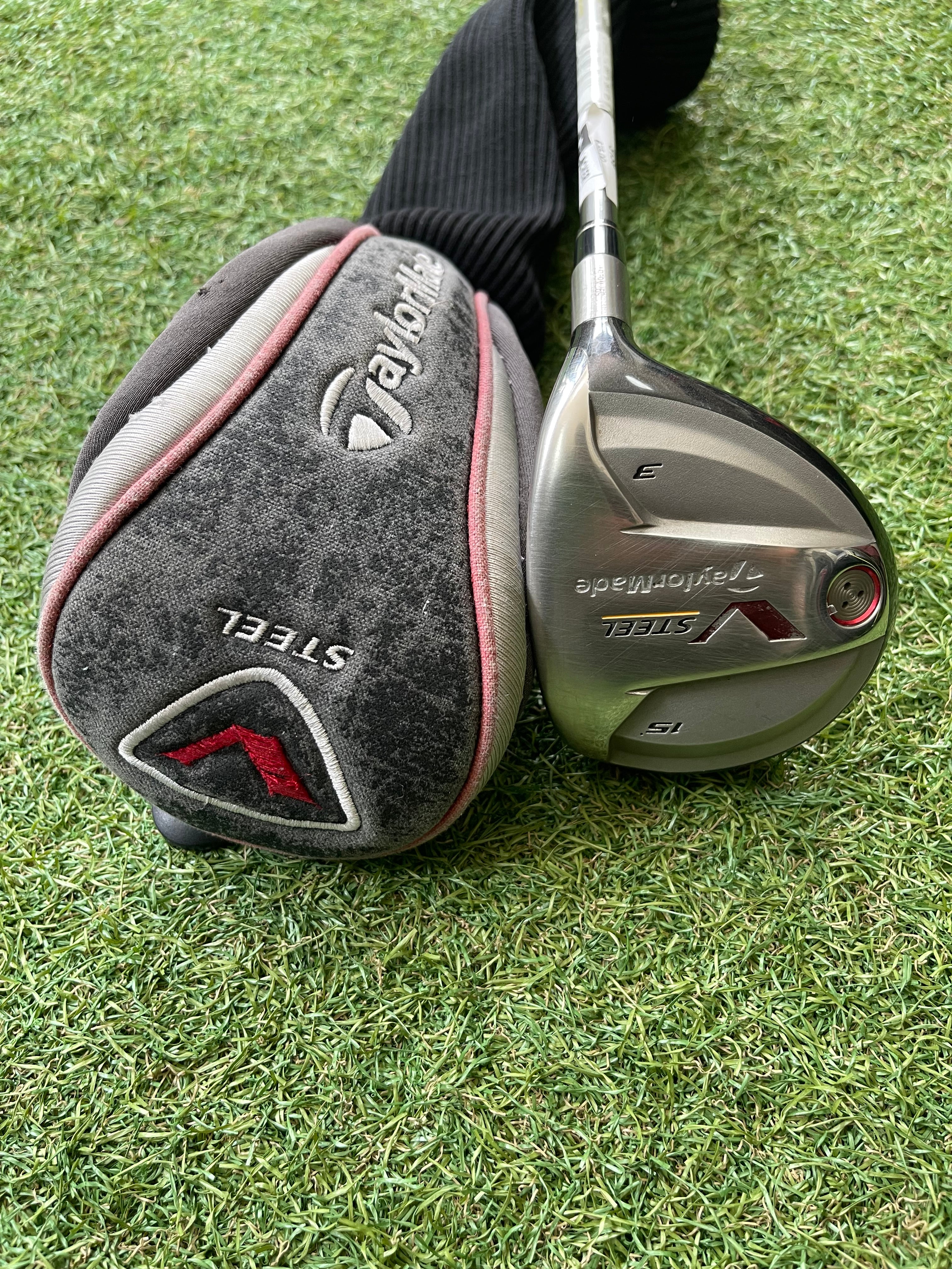 TaylorMade V steel 3 wood