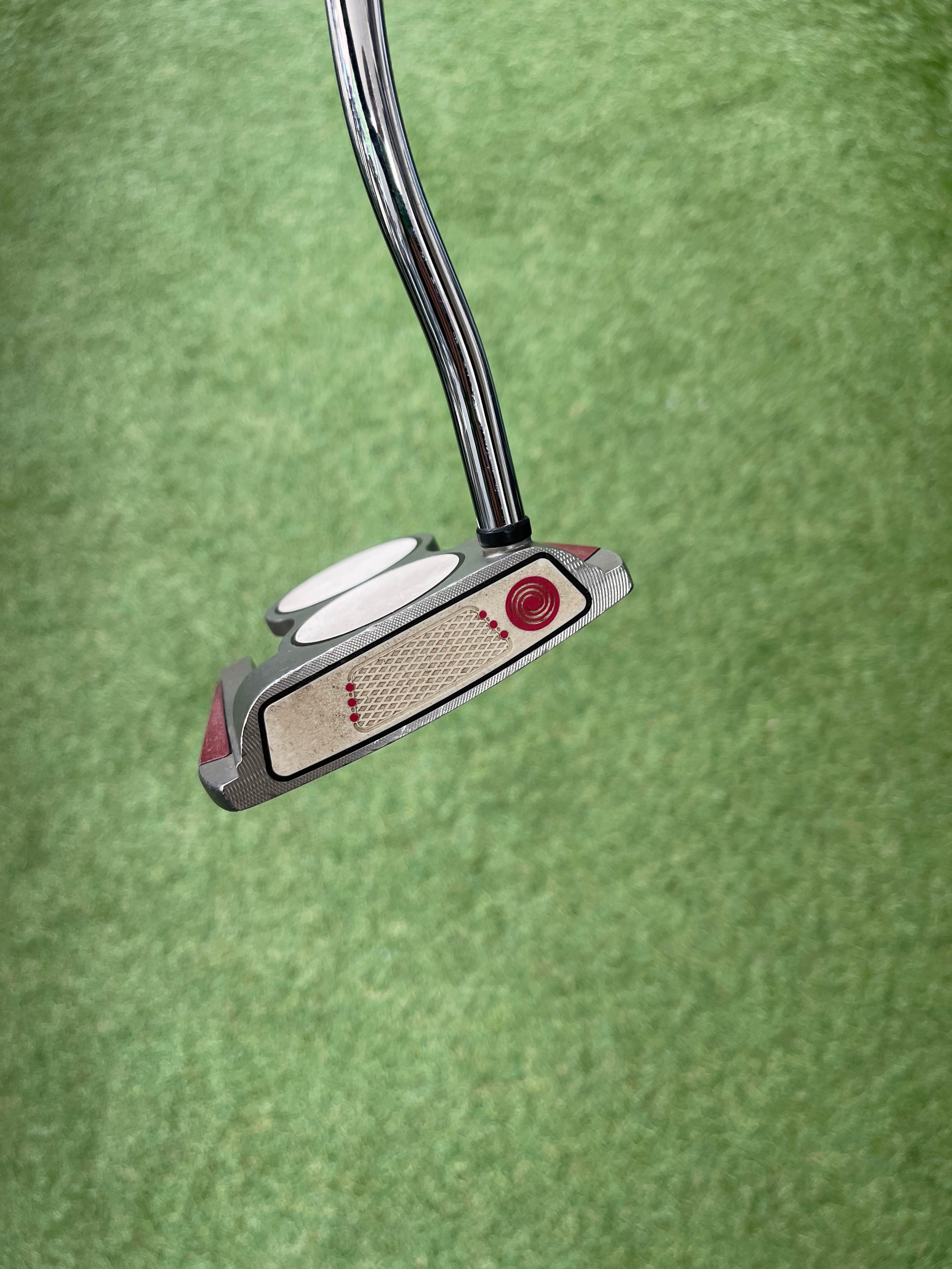 Odyssey 2-ball f7 putter 34”