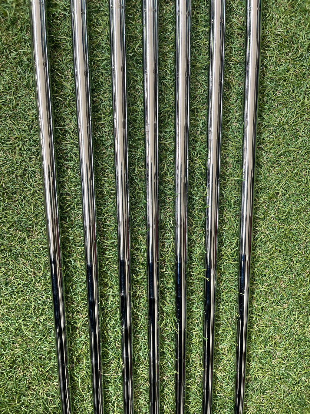 TaylorMade SIM2 Max ijzerset 5 t/m pw + sw