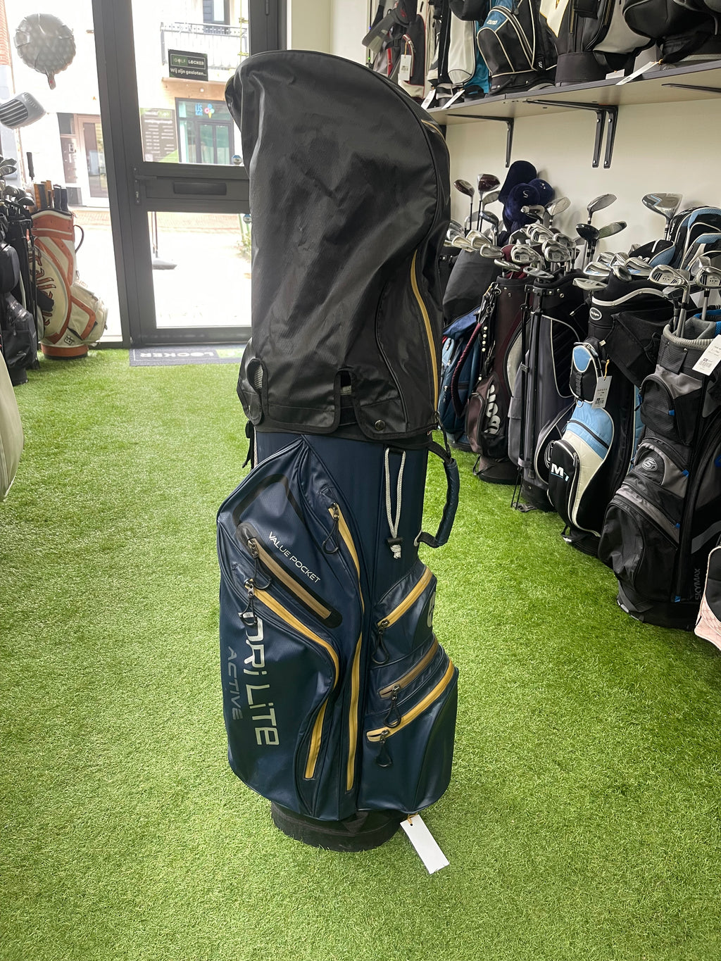 Big Max Active Dry lite cartbag