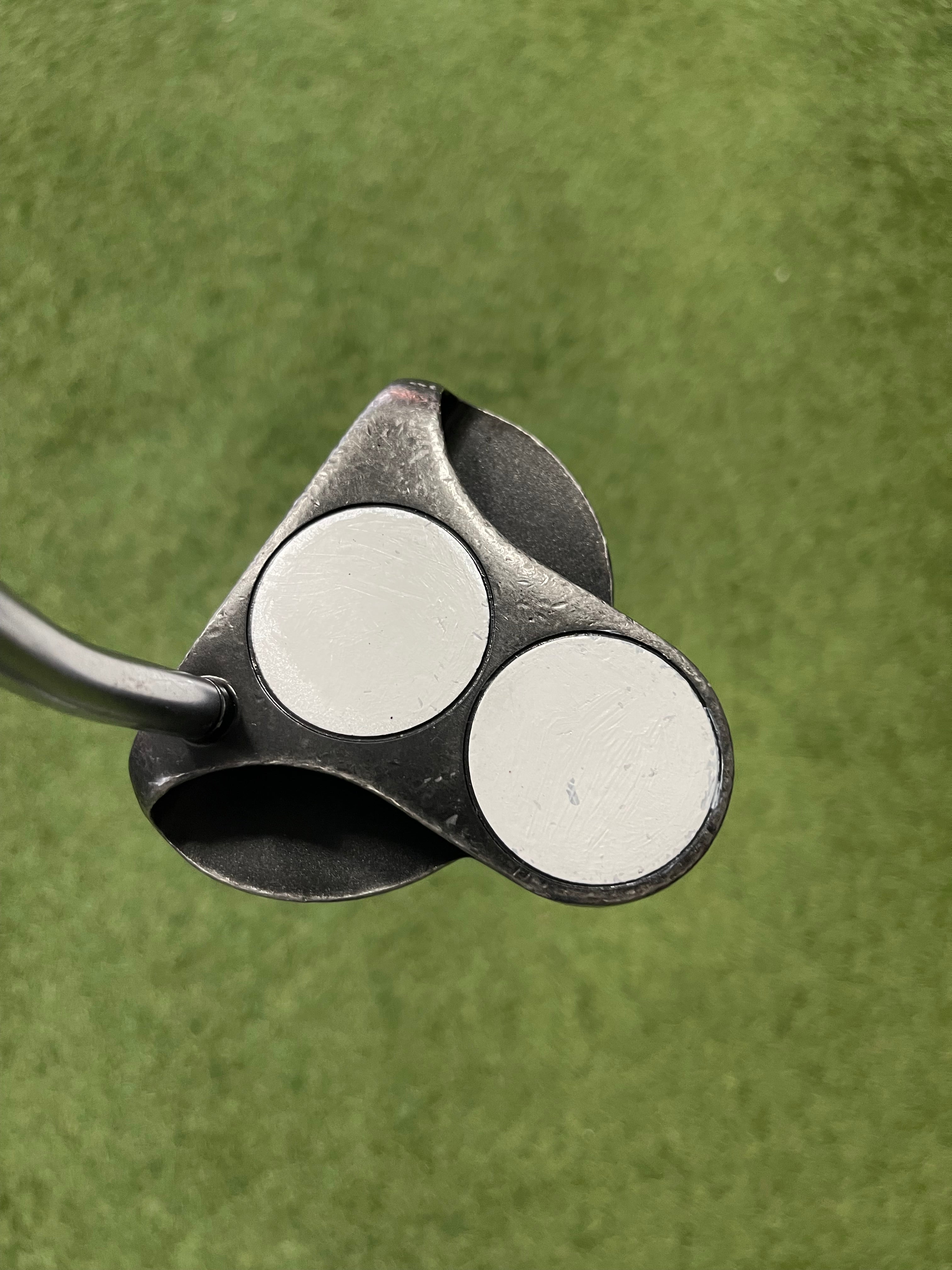 Odyssey White Hot Pro 2-BALL 400G Putter 34”