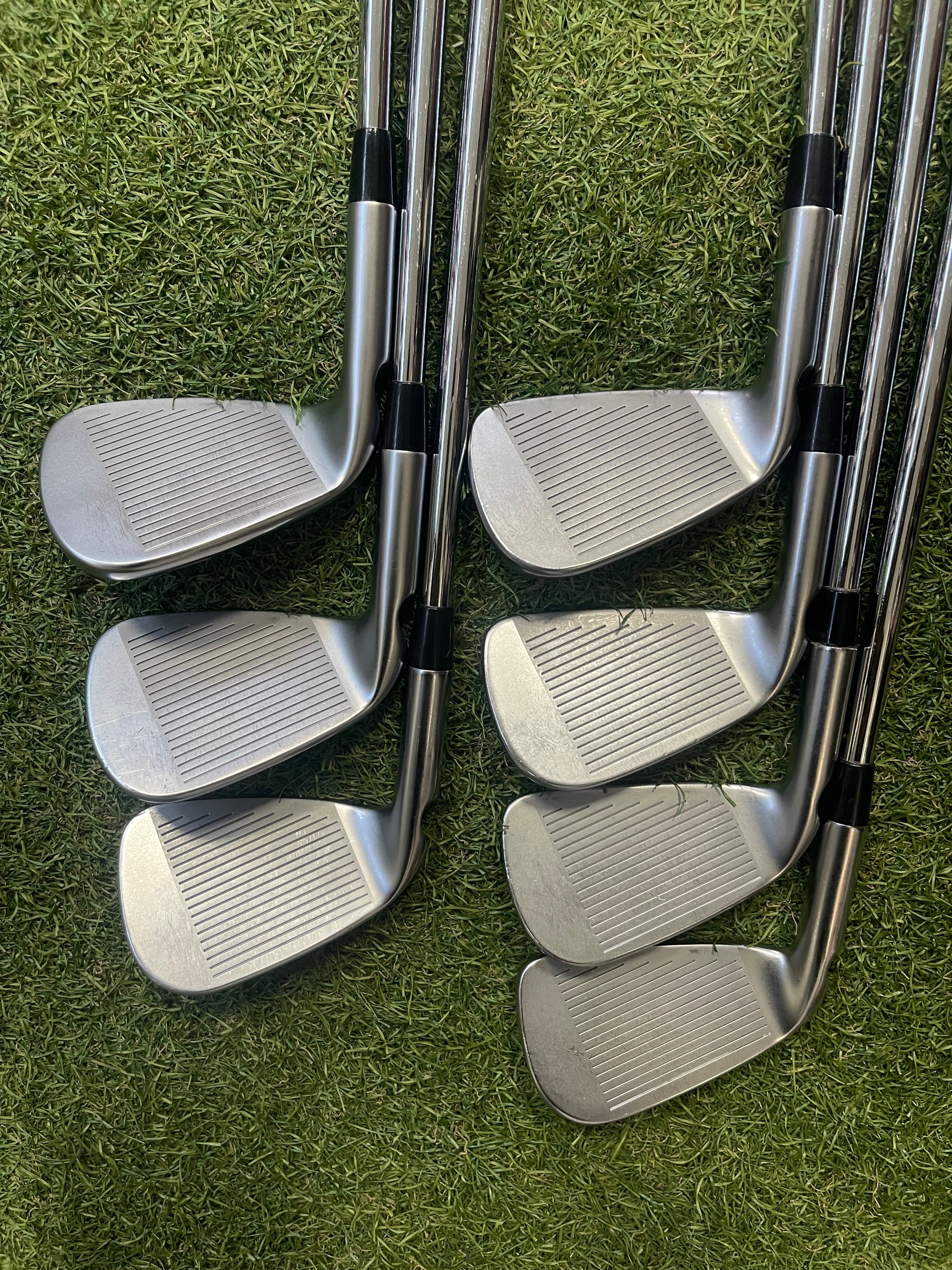 PING I525 Ijzerset 4 T/m Pw + 1,25” (Green Dot)