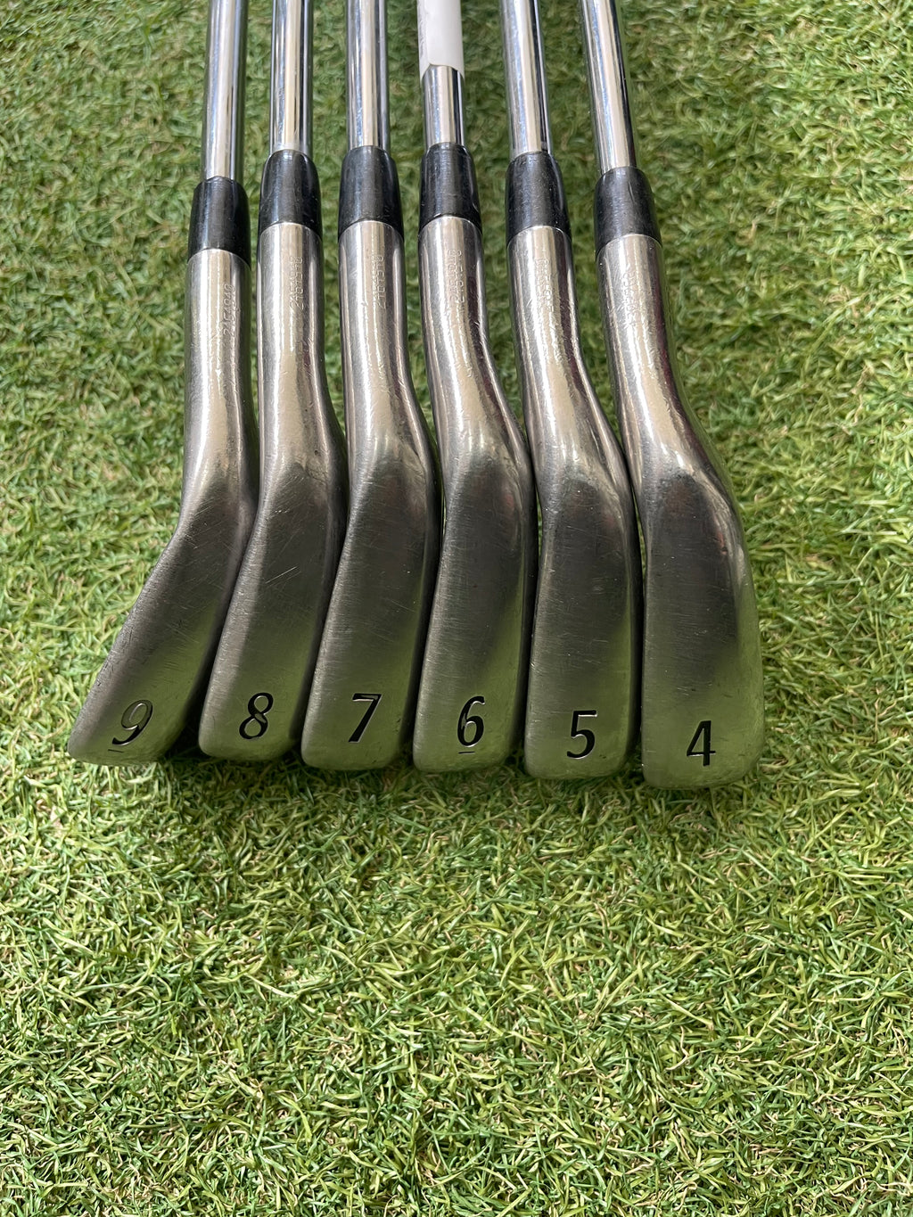 Titleist AP1 716 Ijzerset 4 T/m 9