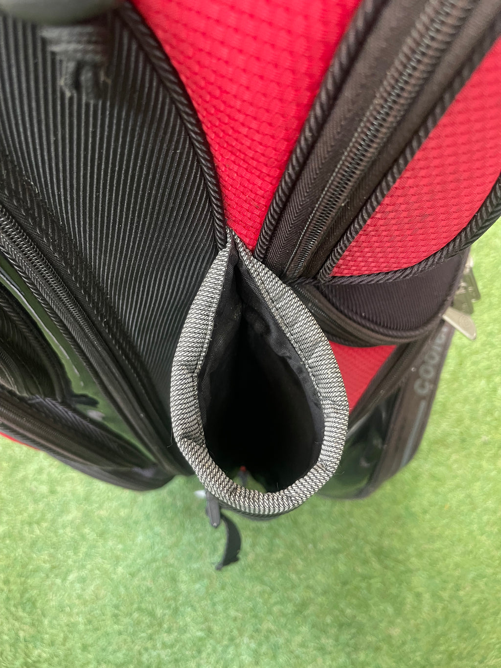 Cleveland Cartbag rood/zwart
