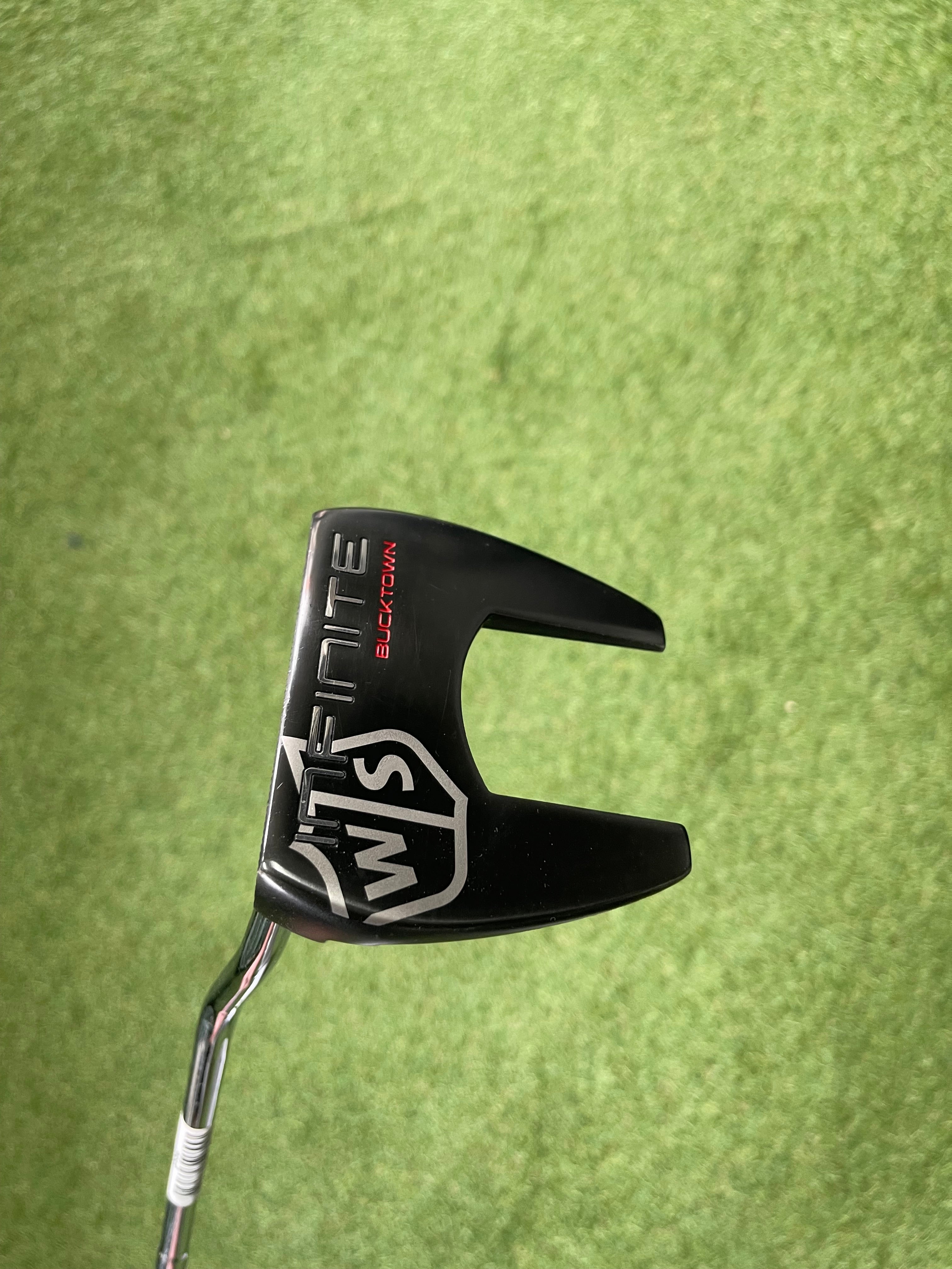 Wilson Infinite Bucktown putter 34” linkshandig
