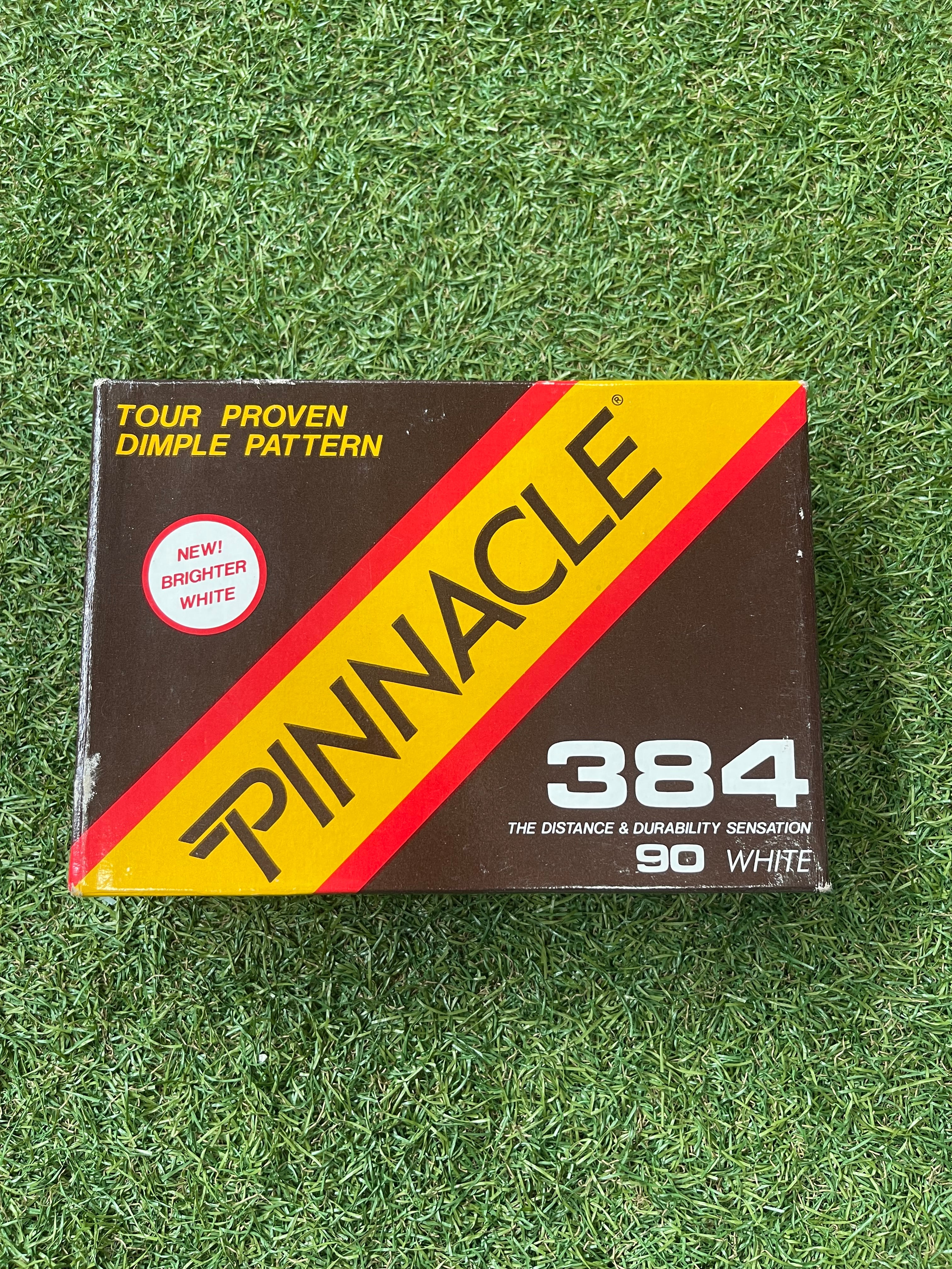 Pinnacle 384 90 golfballen 12 st