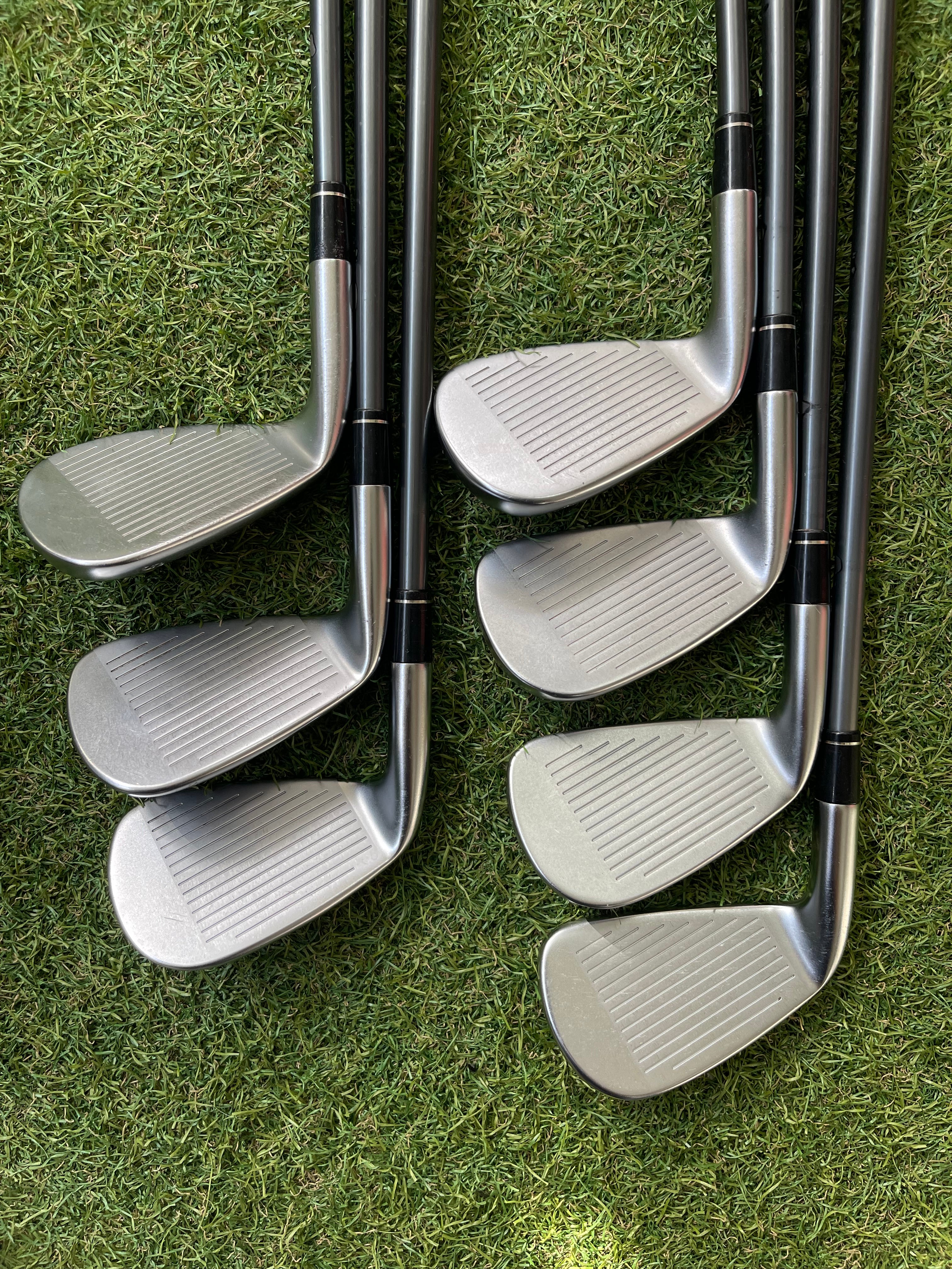 TaylorMade R9 Ijzerset 5-9, Pw, Sw