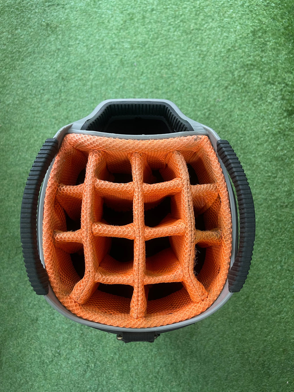 Sun Mountain H2NO cartbag
