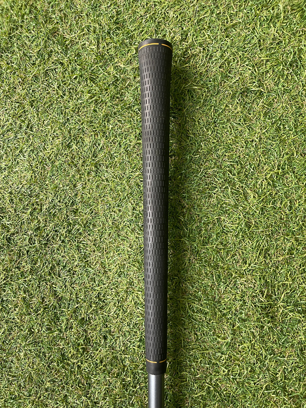 TaylorMade Rescue Mid 19°