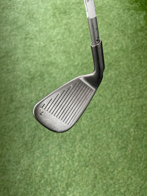 Ping Serene ijzer 7 (red dot)
