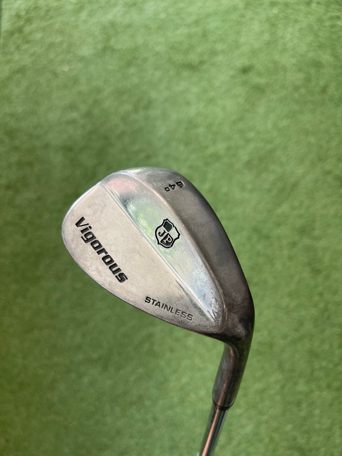 Jb Vigorous 64° Lobwedge + 1”
