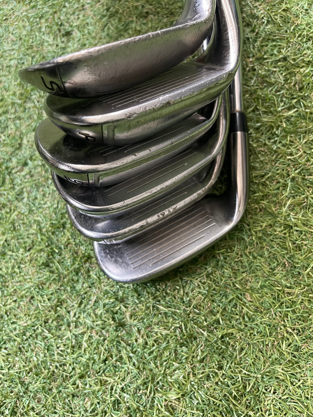 King Cobra F6 ijzerset 6 t/m pw + sw