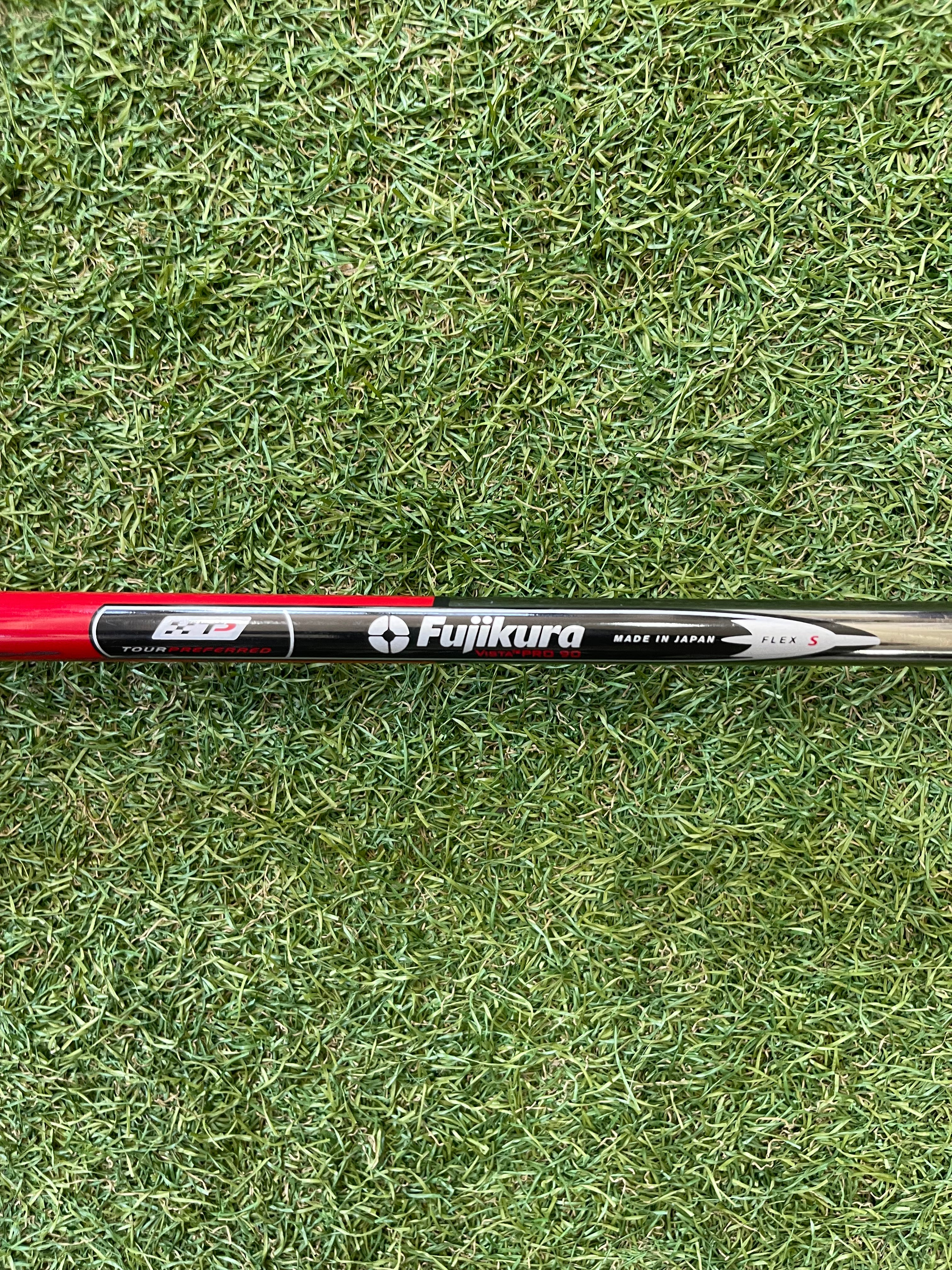 TaylorMade Rescue Mid Hybride 2