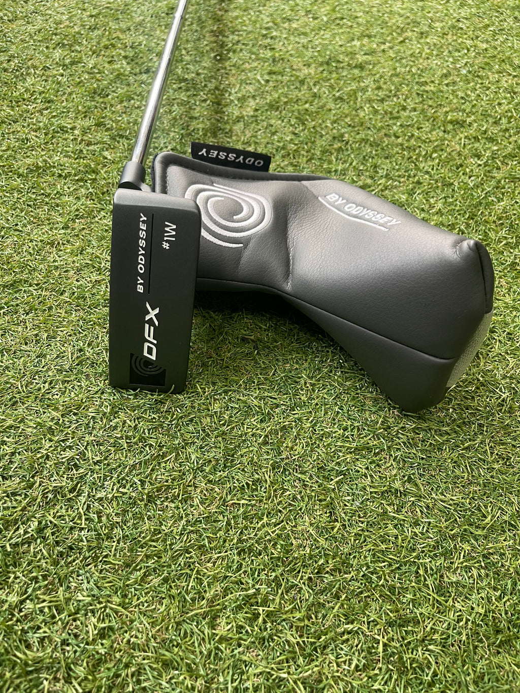 Odyssey DFX #1W putter 35”
