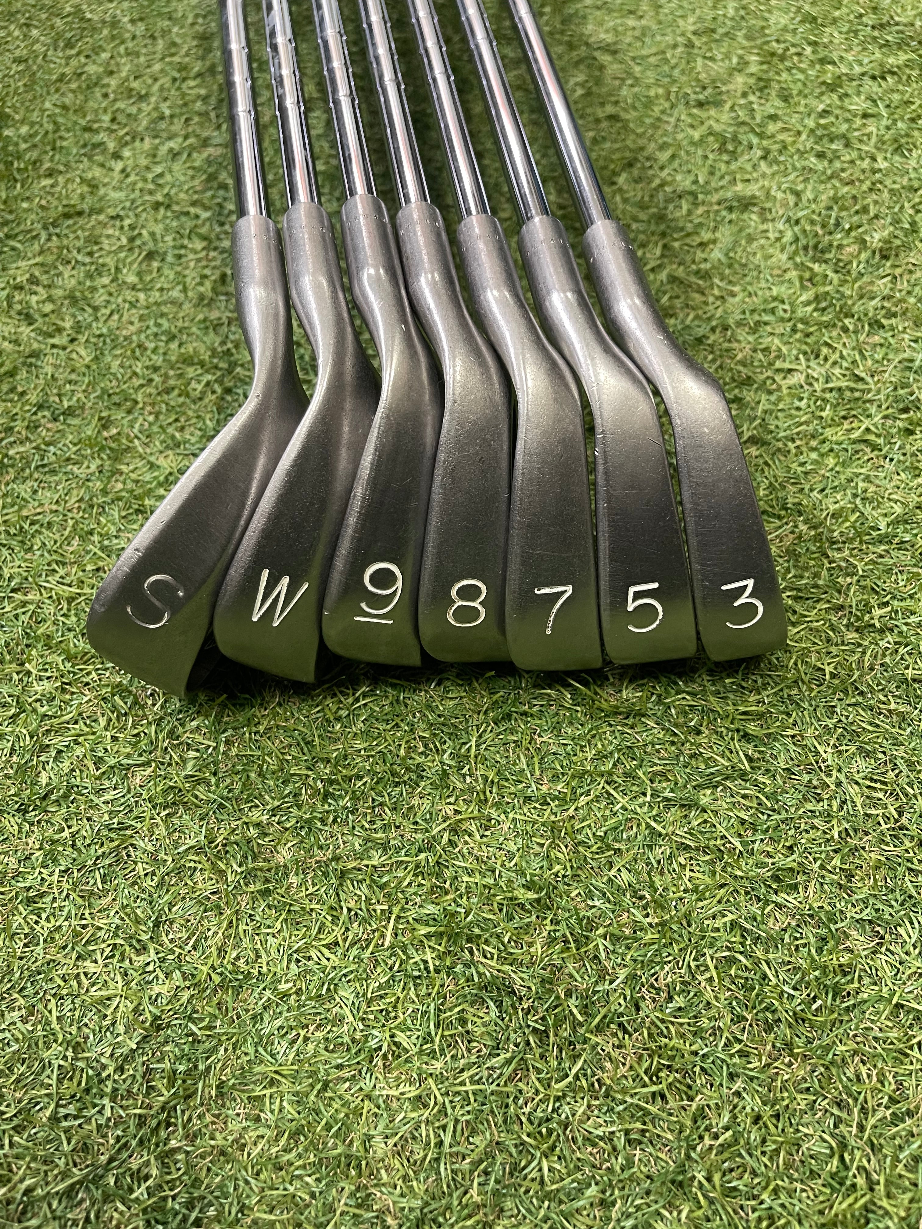 Ping Eye ijzerset 3, 5, 7, 8, 9 W, S