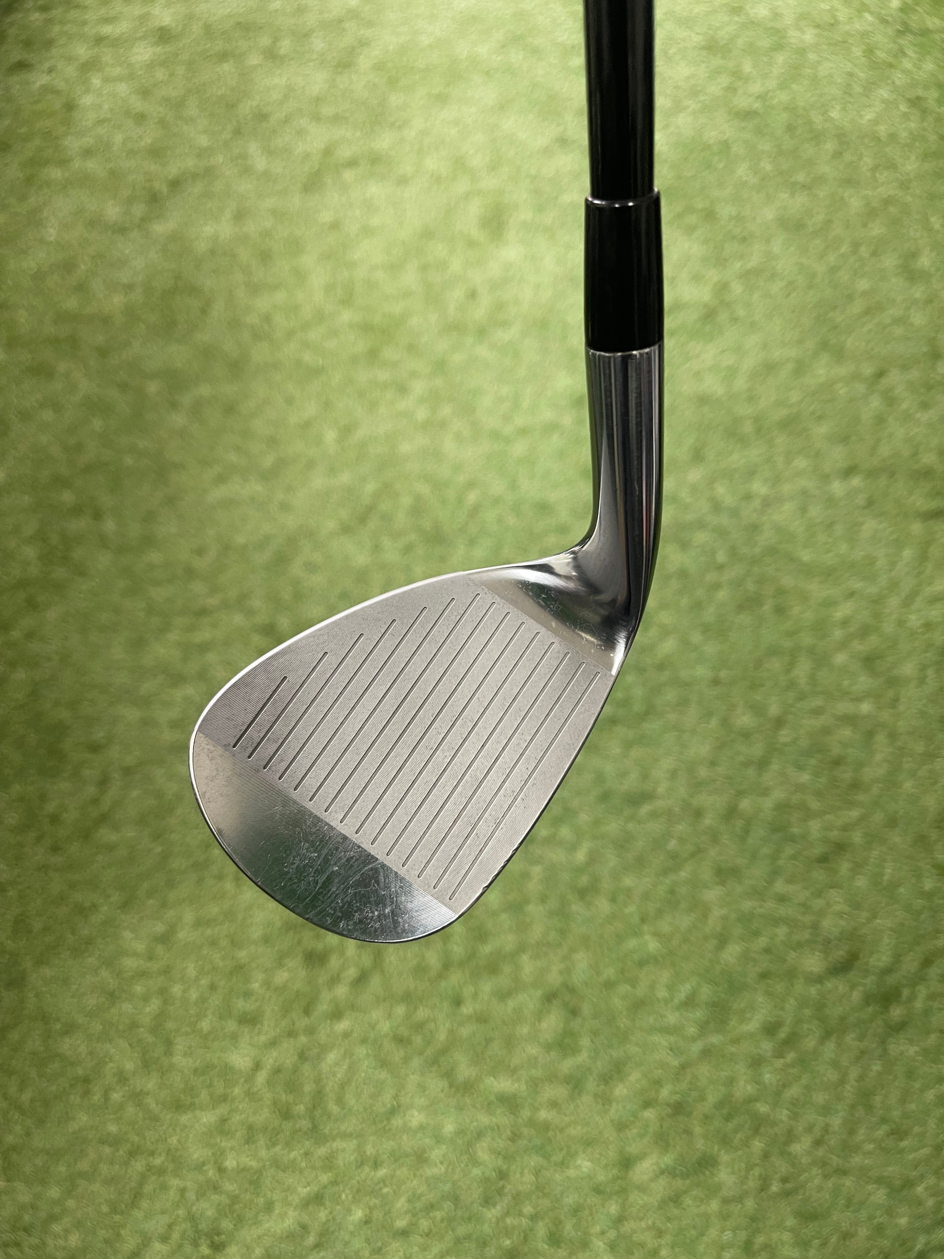 Mizuno JPX Quad grooves 56° sandwedge