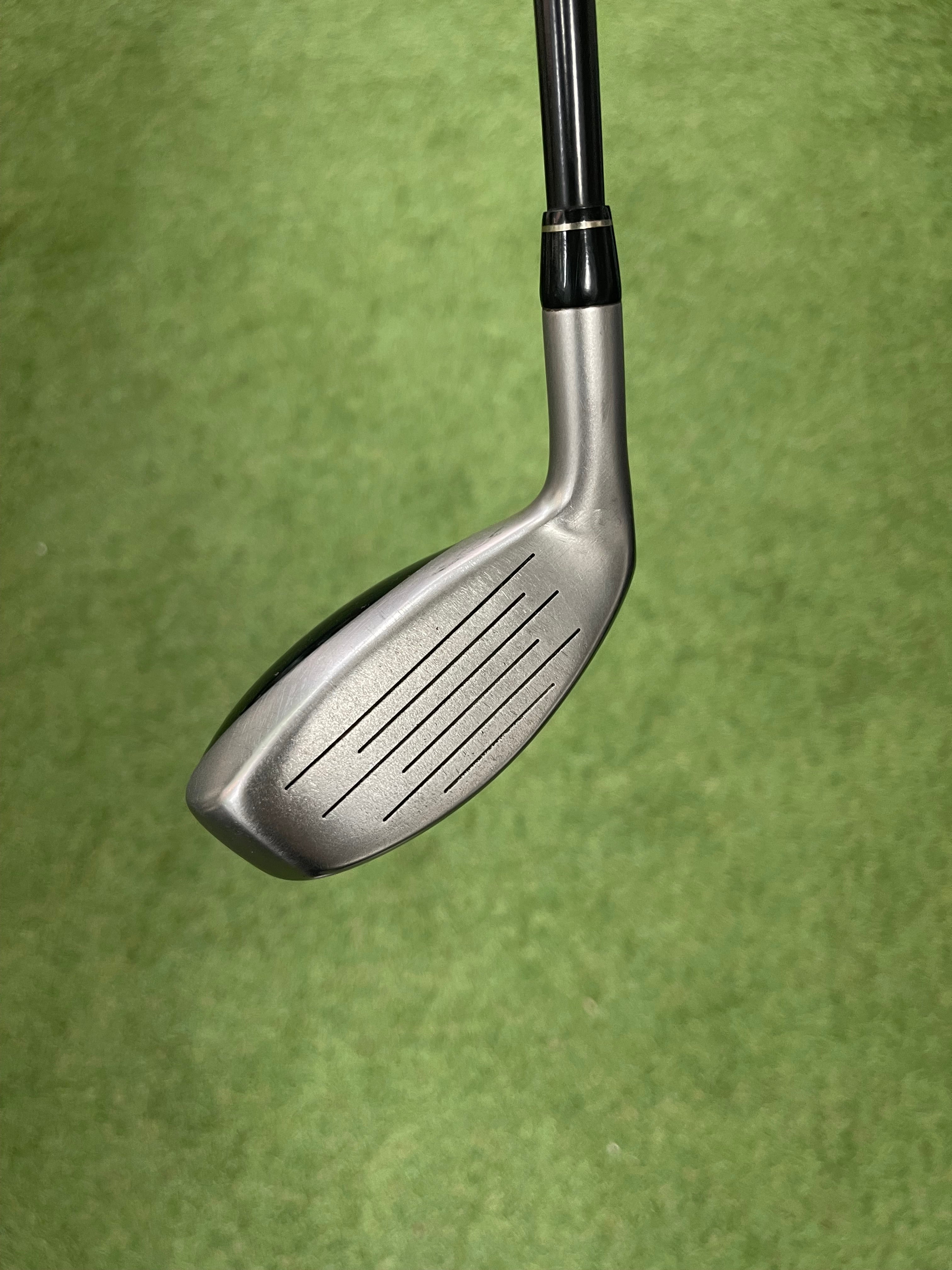 TaylorMade rescue 3 19°