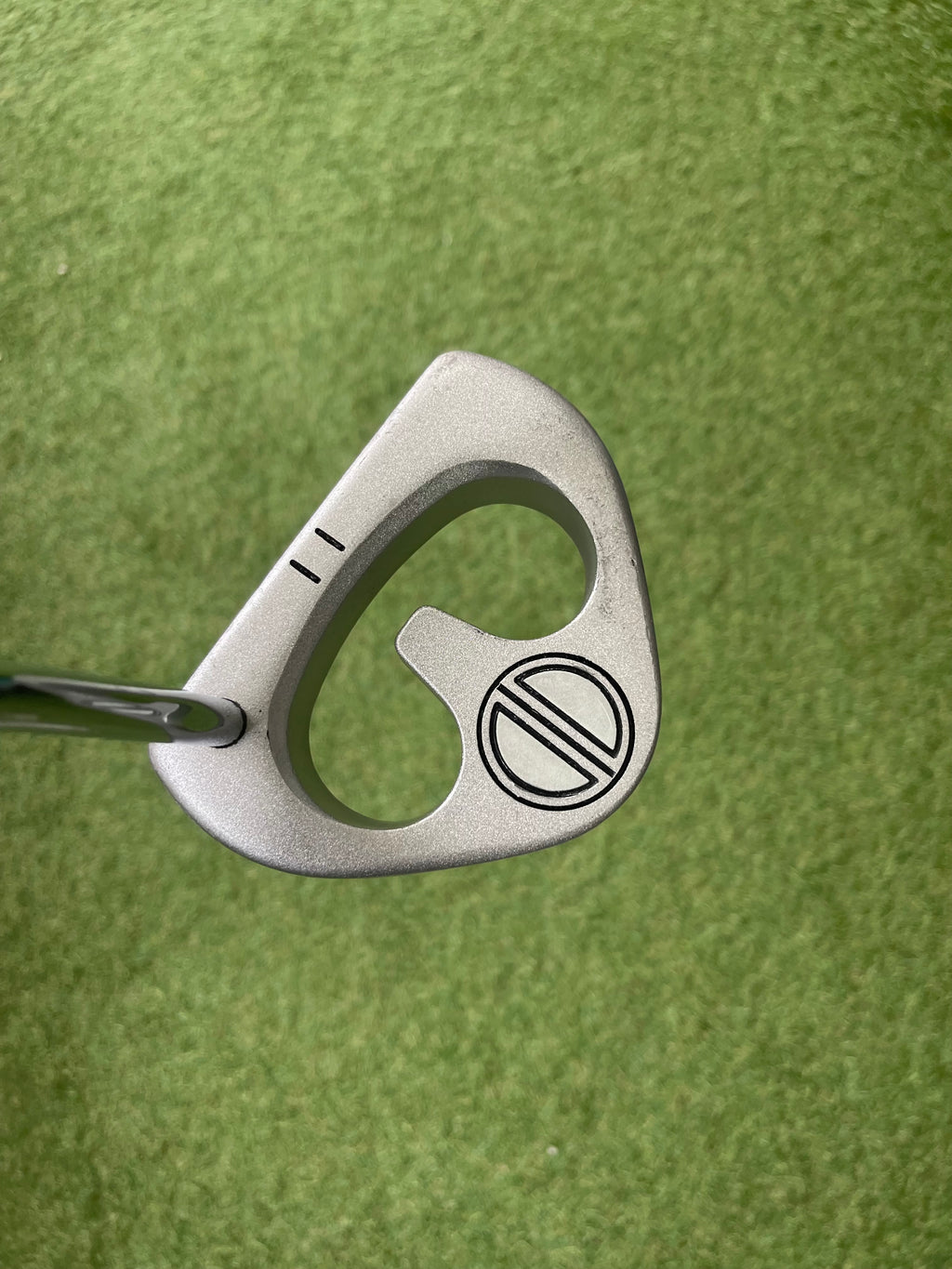 Beast LG-09 putter 35”