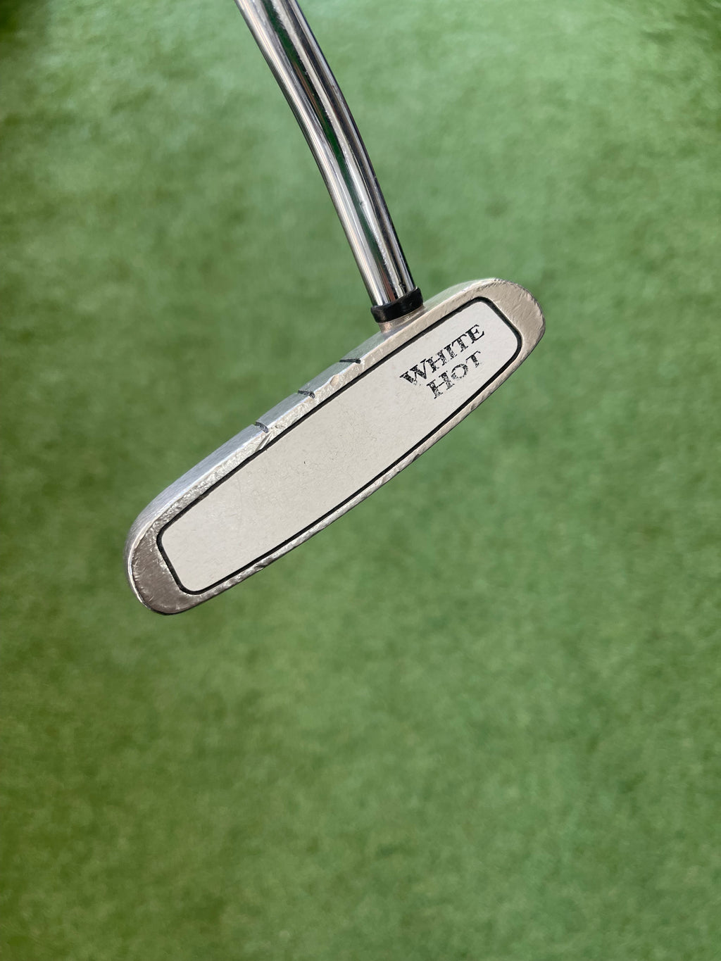 Odyssey White hot Rossie putter 33,5”
