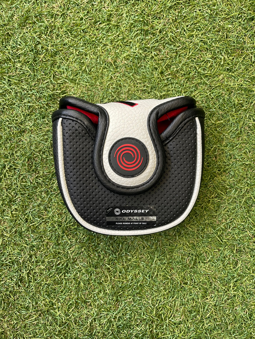 Odyssey Ten putter headcover