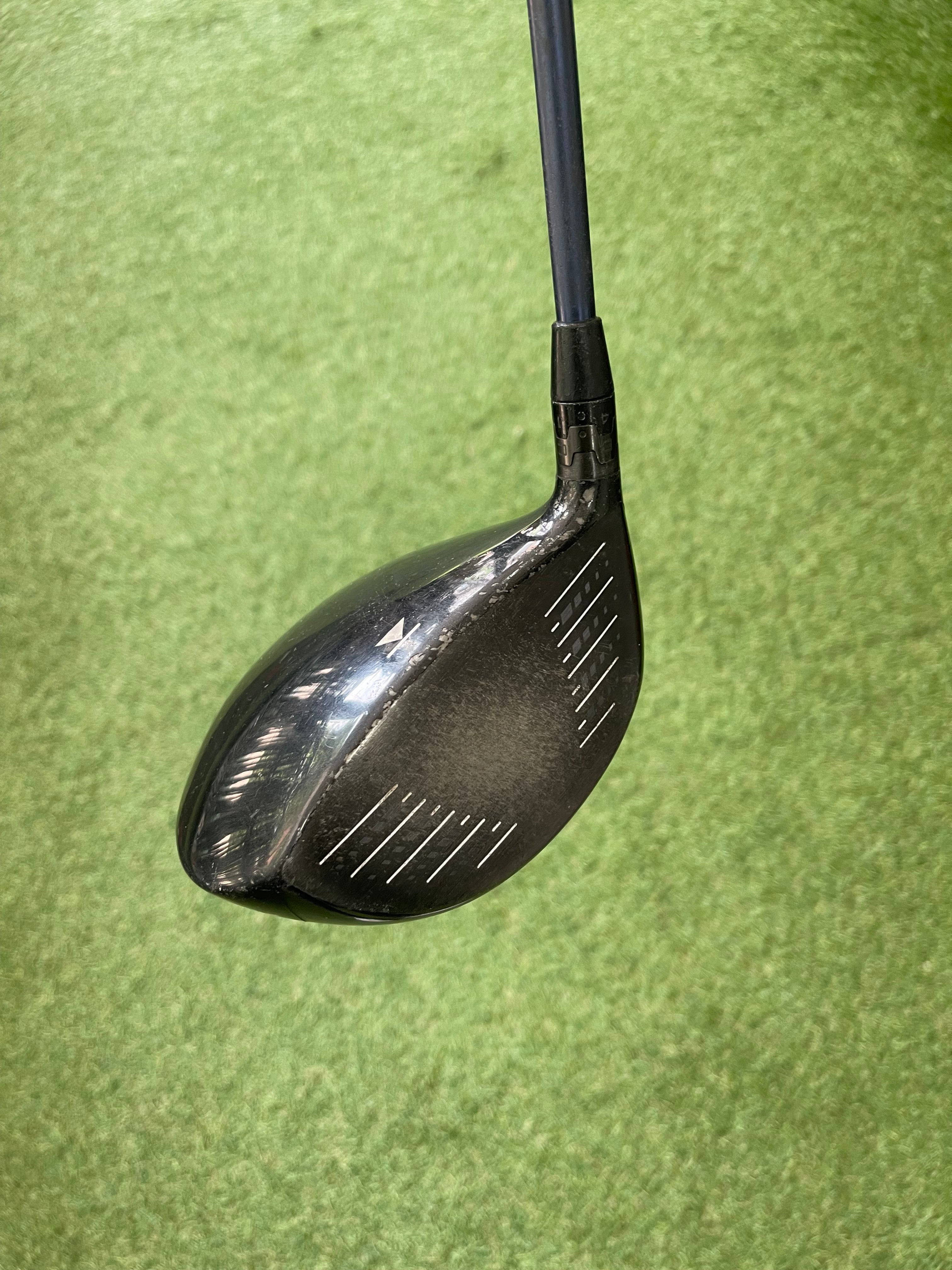 Titleist 913D2 10,5° driver
