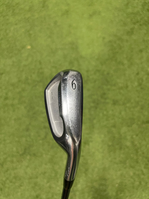 Mizuno T-zoid Mx 20 Ijzer 9