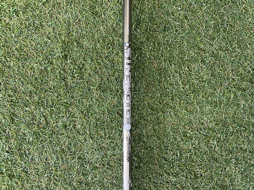 Wilson D300 Ijzer 8 +1”