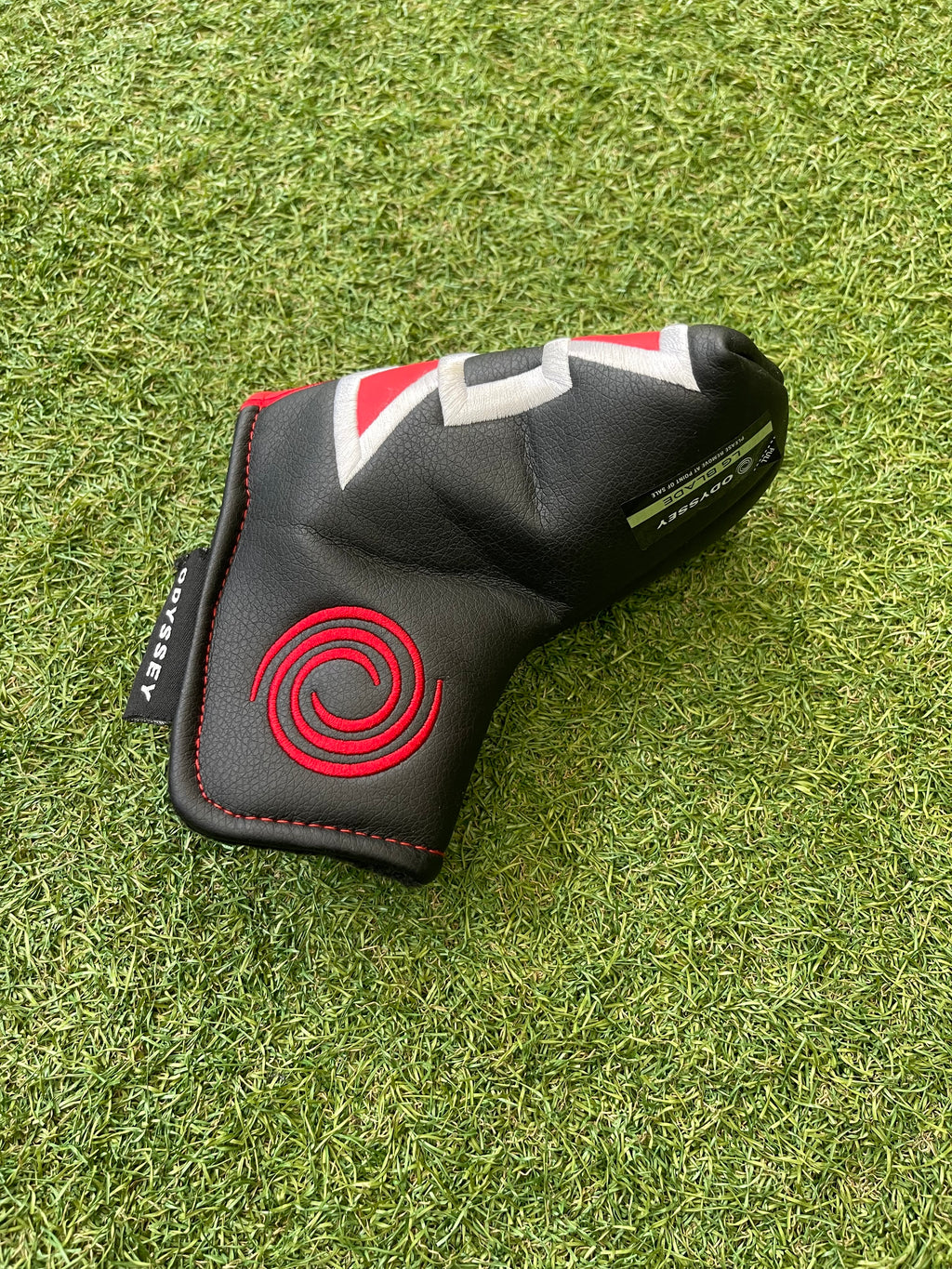 Odyssey DFX putter headcover