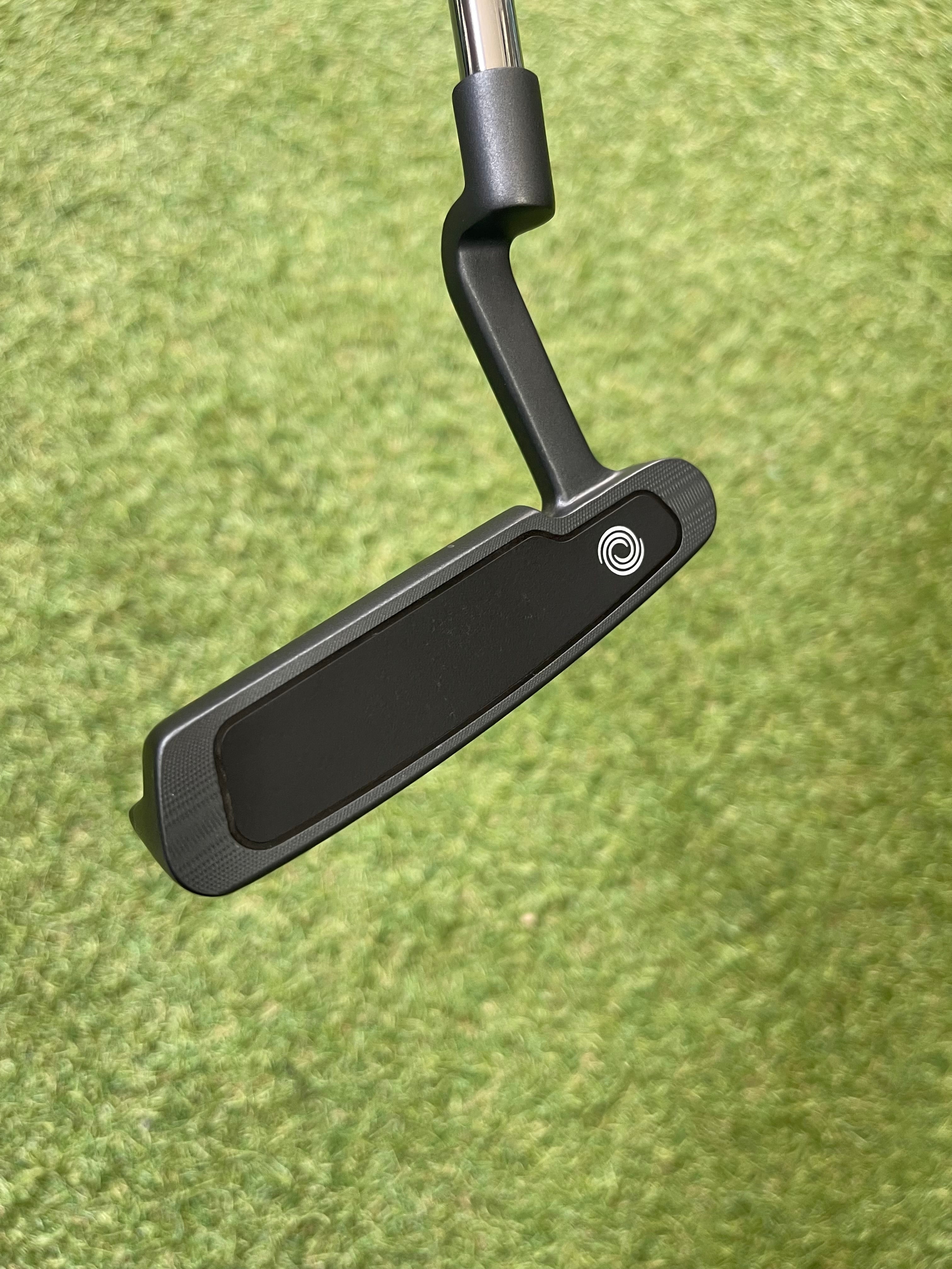 Odyssey DFX #1W putter 35”