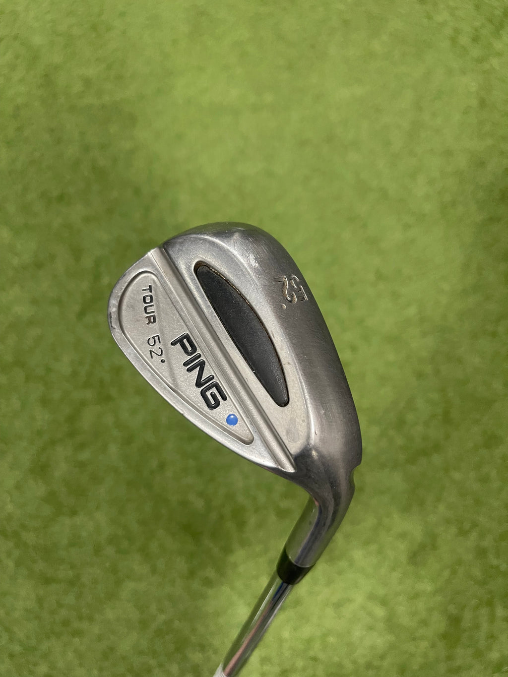 Ping Tour 52° gapwedge + 0,5” (blue dot)