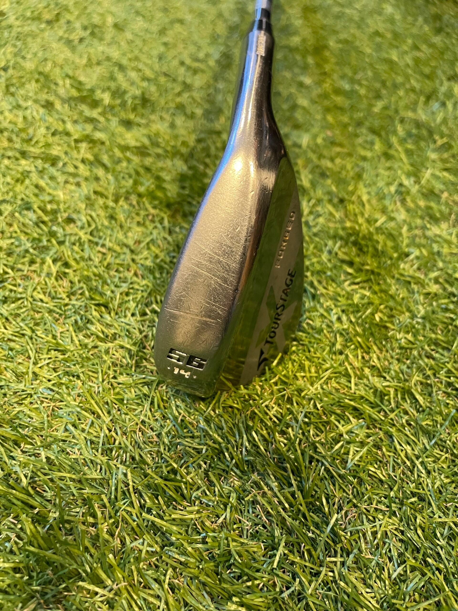 bridgestone-tourstage-x-sandwedge