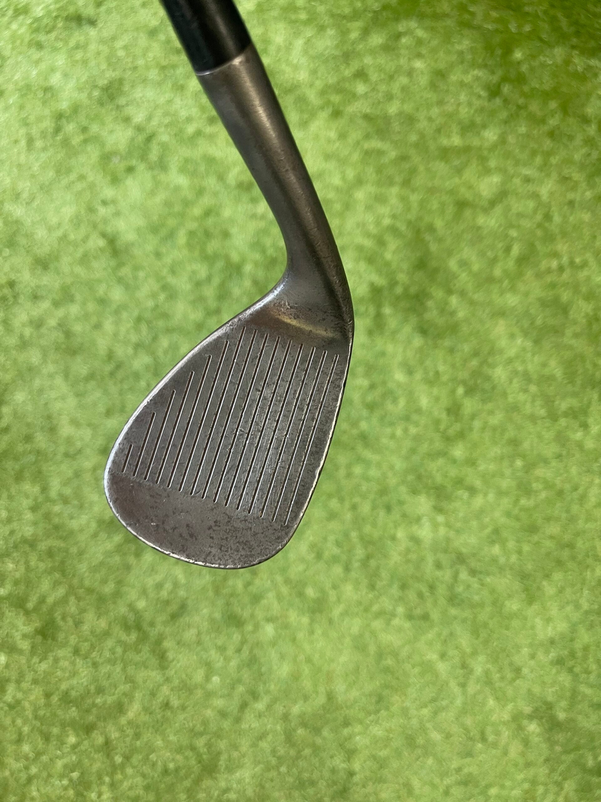 cleveland-tour-grind-reg-588-sandwedge